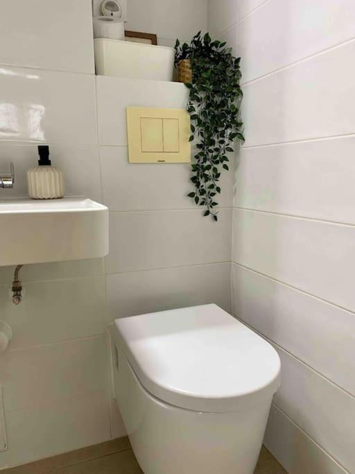 Super Central & Modern Apartment - Great View Bukares Bagian luar foto