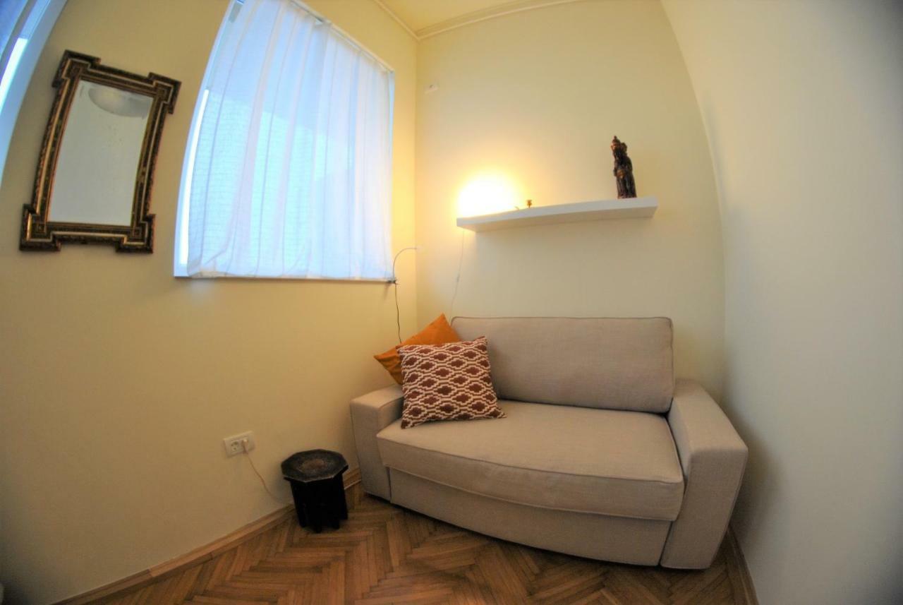Super Central & Modern Apartment - Great View Bukares Bagian luar foto